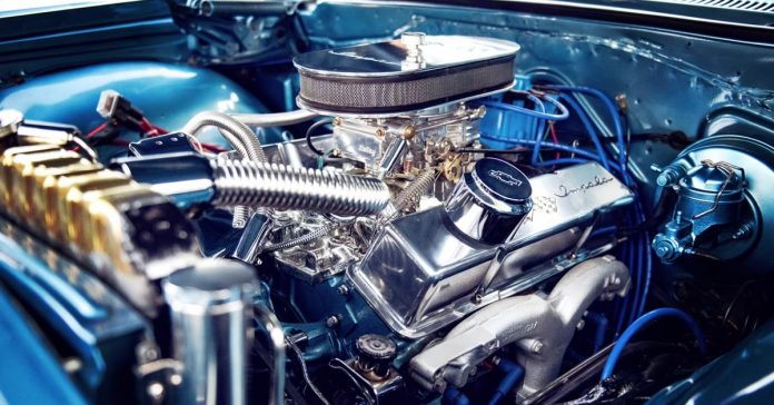 How to properly clean and service your car engine without hurting it_