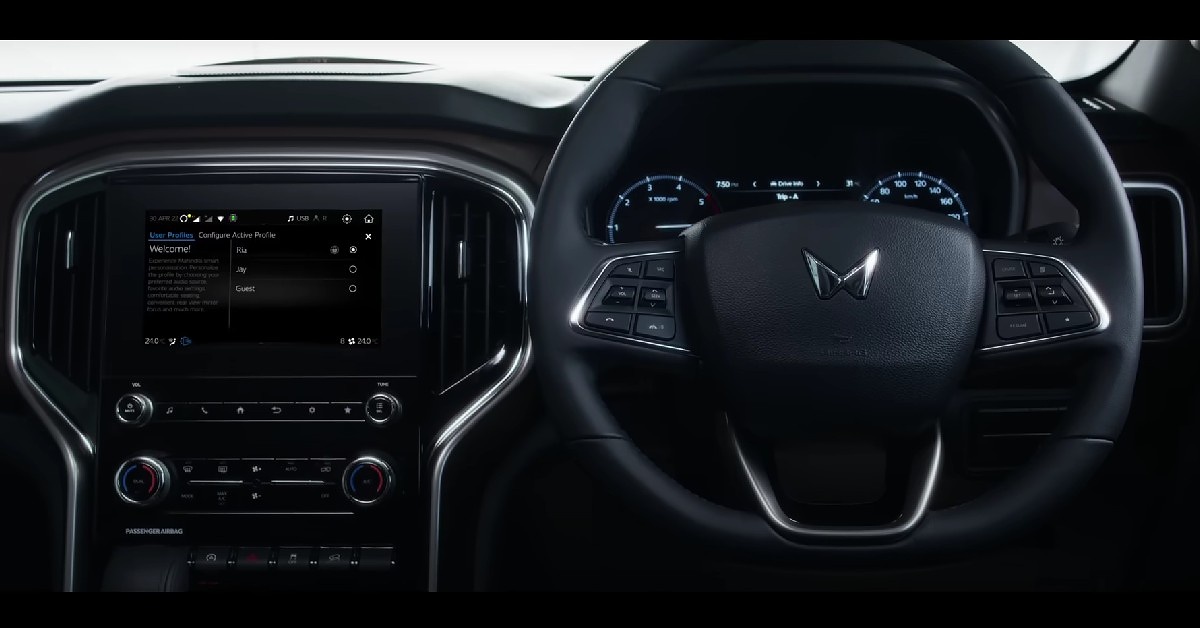 The steering wheel is similar to the XUV700, with the brand new Mahindra logo studded at the centre