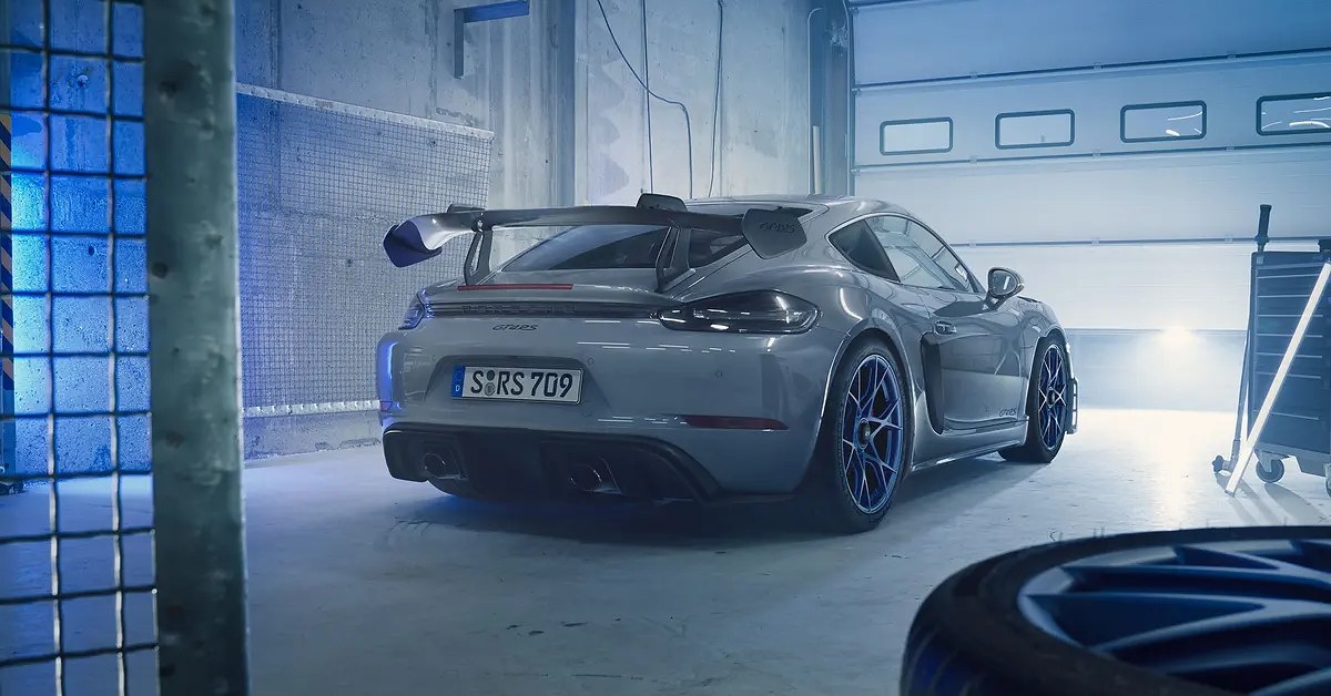 Porsche 718 Cayman GT4 RS: Everything you need to know