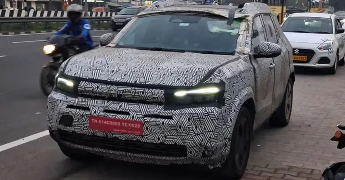 Renault Duster spotted testing ahead of Jan 26 debut 1 Renault Duster: What to expect?