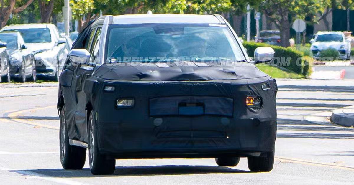 2027 Hyundai Creta spotted testing in USA, looks larger than the current model 2 3rd-generation Hyundai Creta: What do the spy shots suggest?