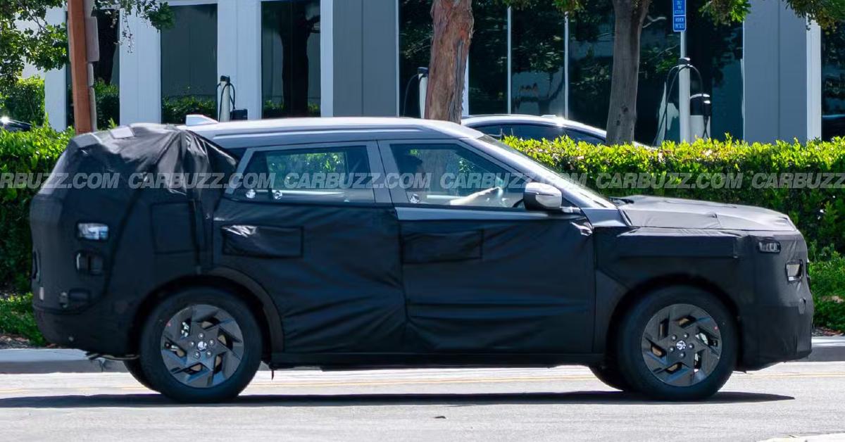 2027 Hyundai Creta spotted testing in USA, looks larger than the current model 3 3rd-generation Hyundai Creta: What do the spy shots suggest?