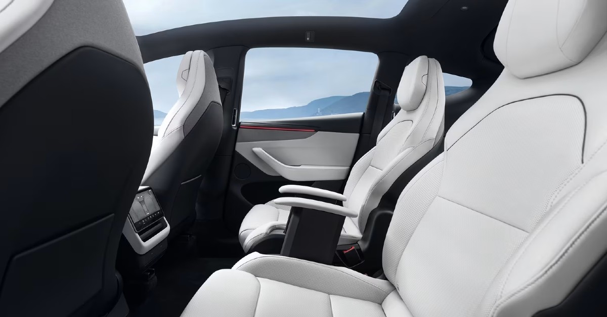 Tesla Model Y gets a long wheelbase variant, priced at Rs 61.99 lakh 4 Tesla Model Y L: What’s new?