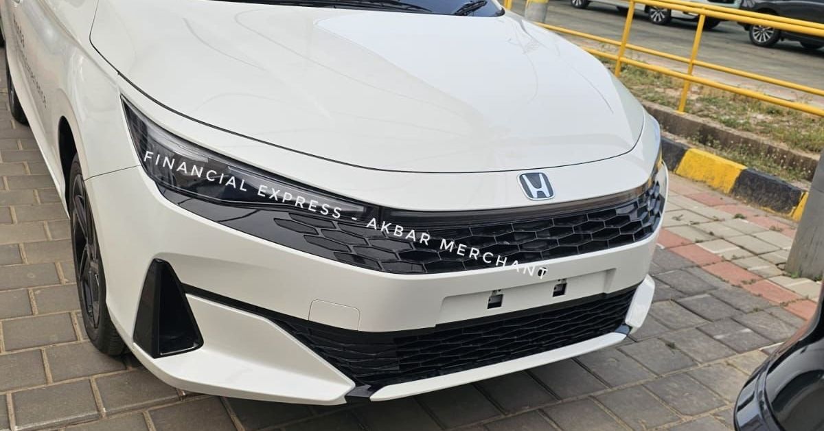 Honda City facelift spotted undisguised ahead of launch 1 Honda City facelift: What to expect?