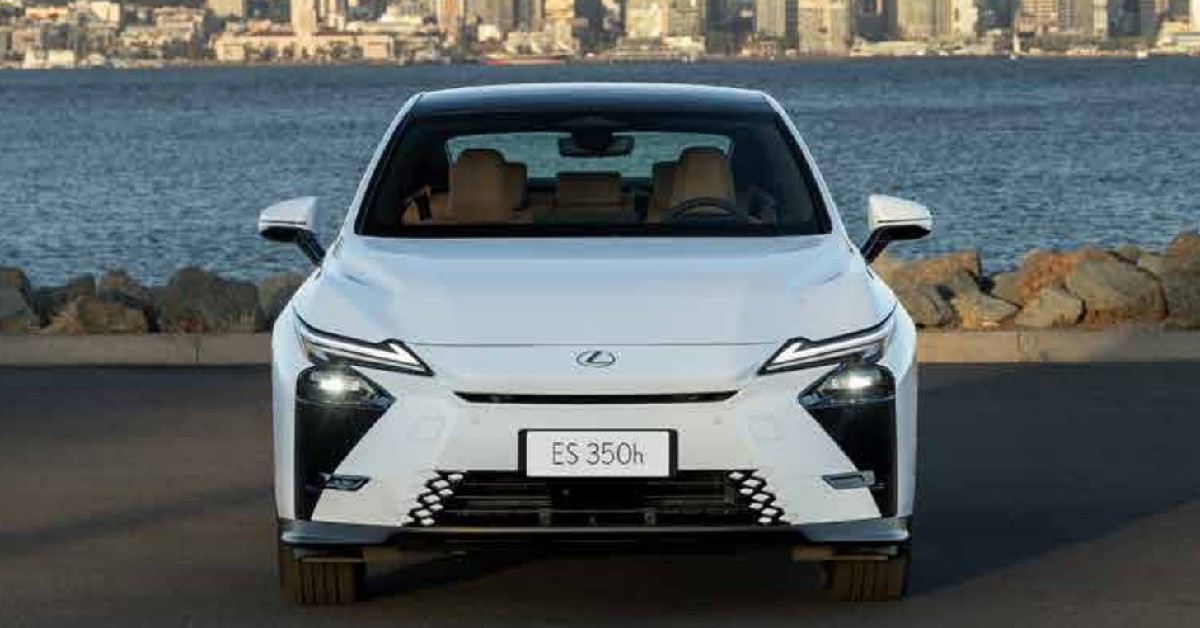 Lexus ES 350h launched at Rs 66.10 lakh, bookings open 1 Lexus ES 350h: Everything you need to know